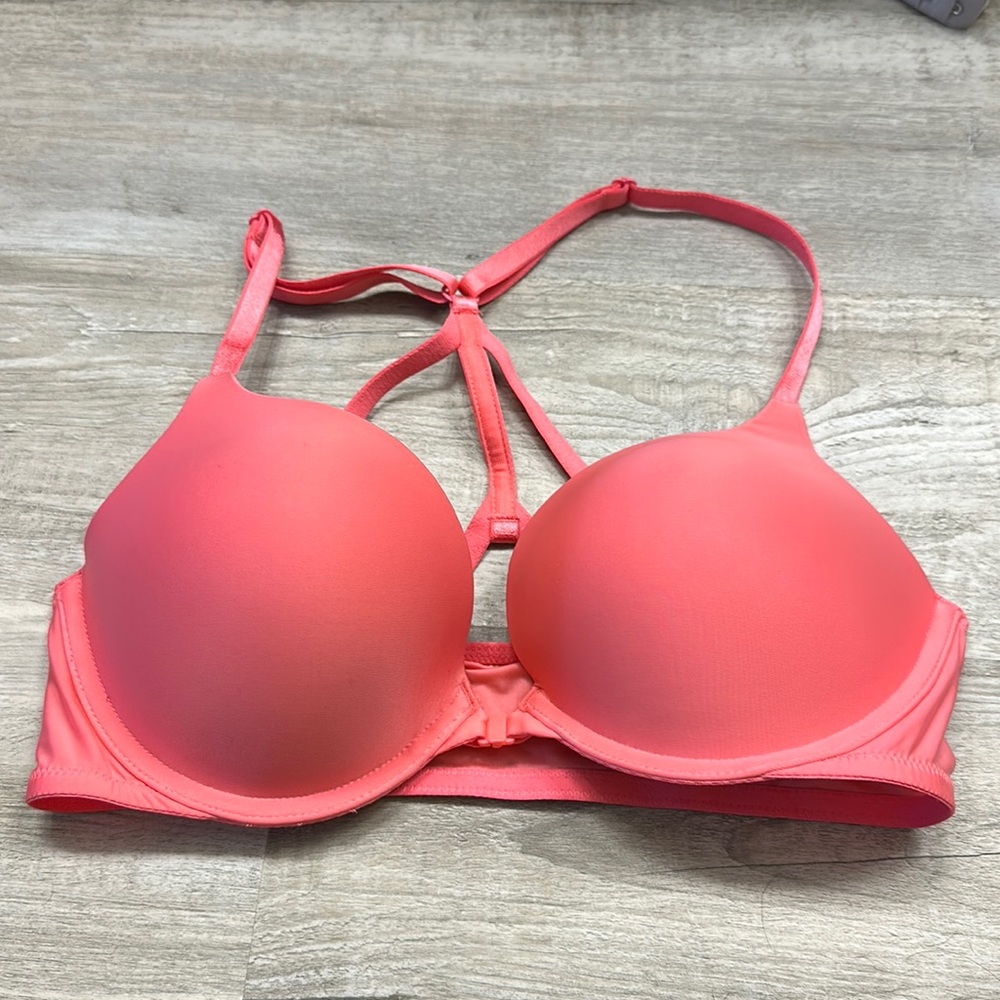 NWT racer back bra